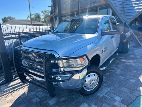 Used 2014 RAM 3500 Tradesman w/ Chrome Appearance Group image 36