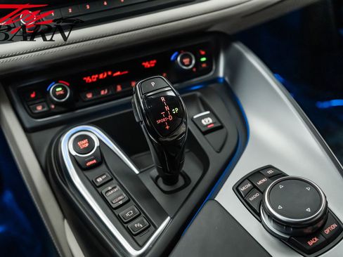 Used 2015 BMW i8 image 39