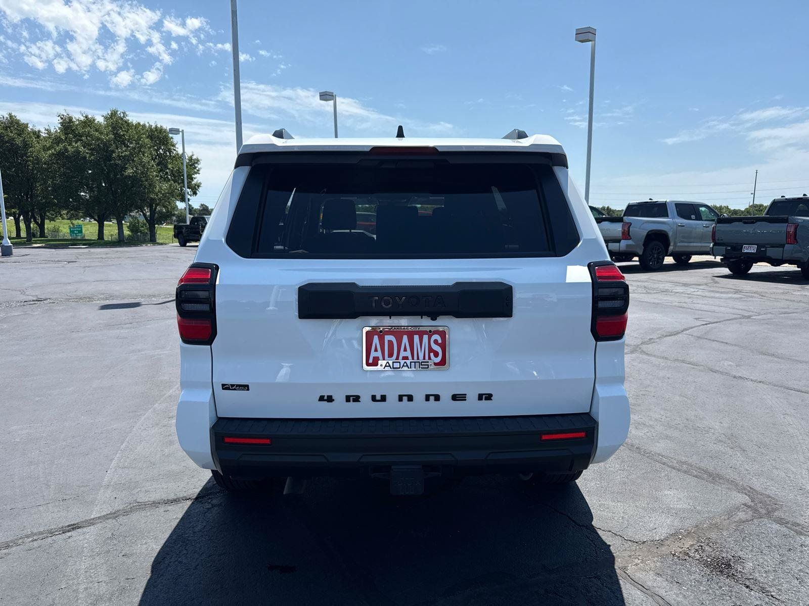 Certified 2025 Toyota 4Runner SR5 AWD/4WD image 7
