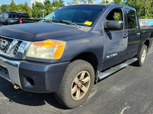 Used 2010 Nissan Titan SE AWD/4WD image 6