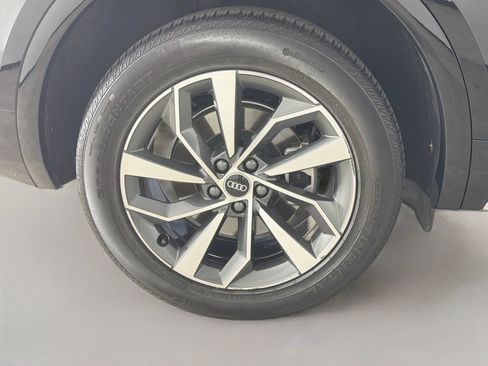 Used 2023 Audi Q5 2.0T Premium AWD/4WD image 31
