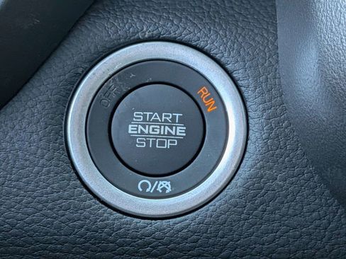 New 2026 RAM 1500 4x4 Crew Cab image 31