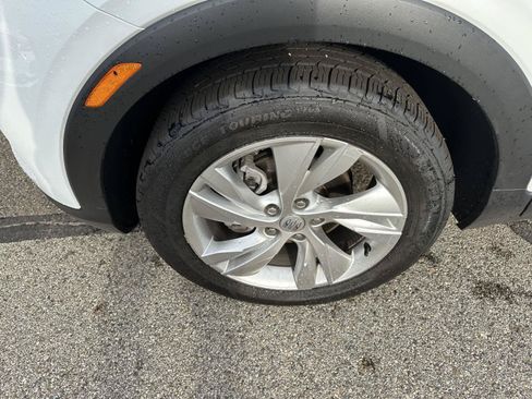 Used 2025 Buick Encore GX Preferred FWD image 15