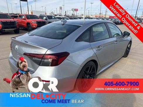 Used 2025 Honda Civic Sport image 5