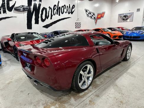 Used 2006 Chevrolet Corvette Coupe w/ Preferred Equipment Group RWD image 8