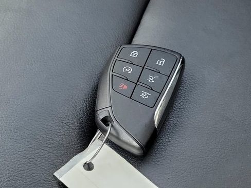 Used 2023 Chevrolet Tahoe Z71 AWD/4WD image 35