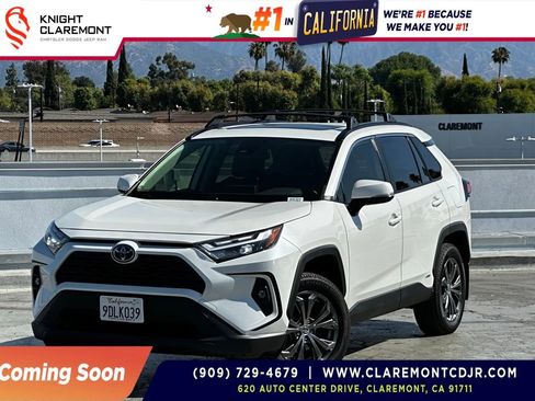 Used 2022 Toyota RAV4 XLE Premium AWD/4WD image 1