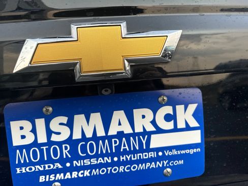 Used 2015 Chevrolet Suburban LTZ AWD/4WD image 7