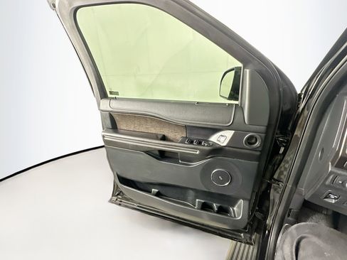 Used 2018 Ford Expedition Max Limited w/ Equipment Group 301A image 37