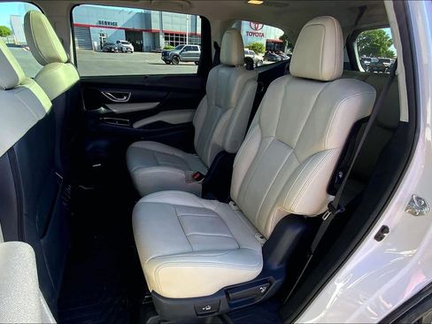 Used 2019 Subaru Ascent Limited w/ Popular Package #3 AWD/4WD image 21