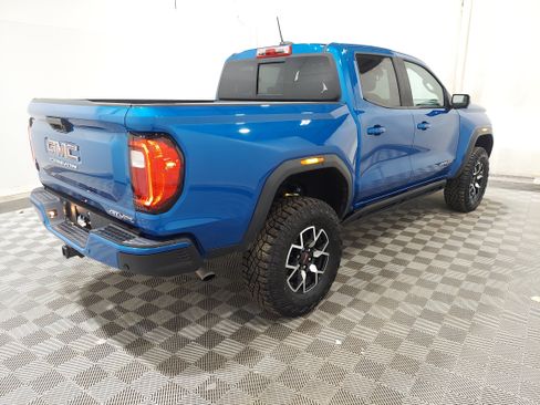 Used 2023 GMC Canyon AT4X AWD/4WD image 3