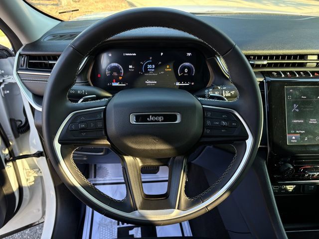 Used 2024 Jeep Grand Cherokee L Laredo AWD/4WD image 19