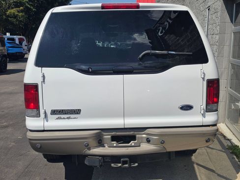 Used 2003 Ford Excursion Eddie Bauer RWD image 7