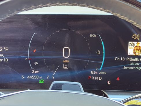 Used 2024 Cadillac Lyriq Luxury RWD image 21