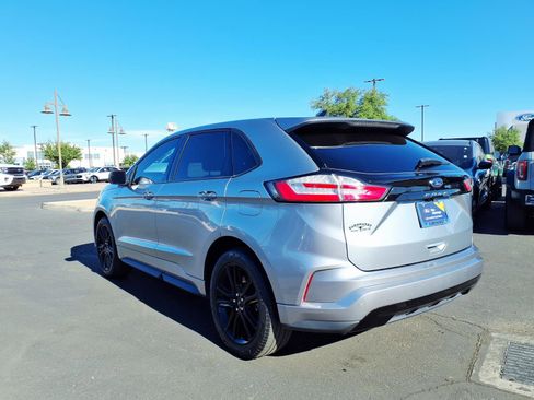 Certified 2023 Ford Edge ST-Line AWD/4WD image 4