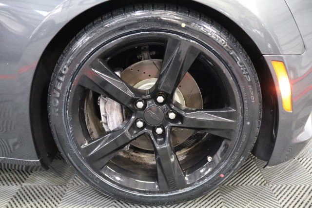 Used 2018 Chevrolet Camaro SS RWD image 68