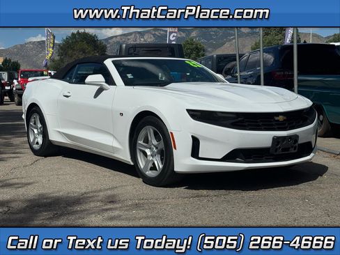 Used 2023 Chevrolet Camaro LT image 1