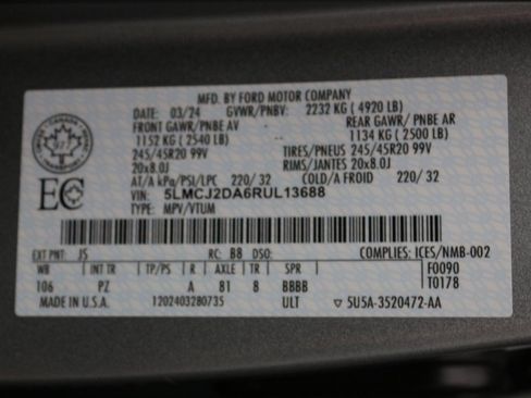 Used 2024 Lincoln Corsair Reserve w/ Equipment Group 201A image 29