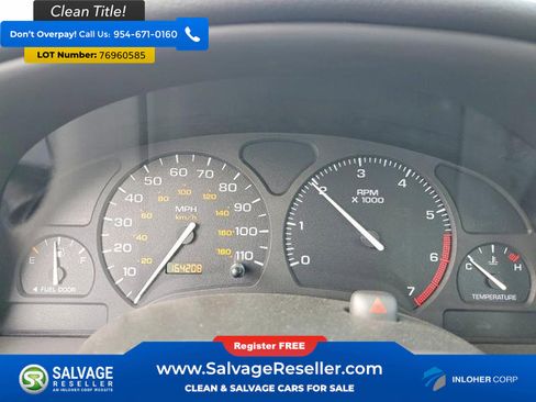 Used 2002 Saturn S-Series SL1 image 12