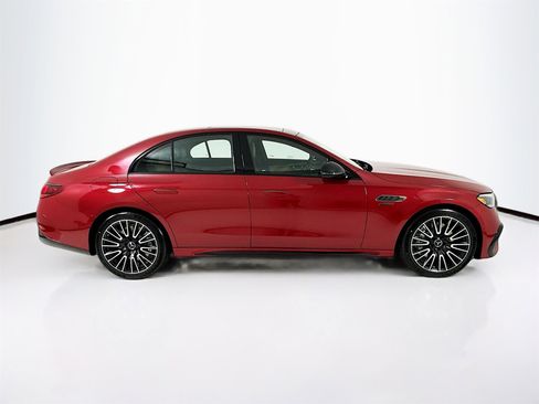 New 2026 Mercedes-Benz E 53 AMG e 4MATIC Sedan image 9