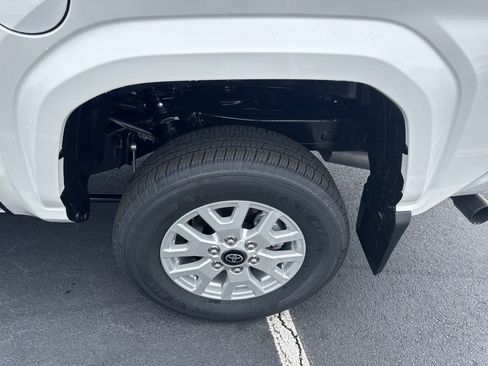 New 2026 Toyota Tacoma SR5 image 12