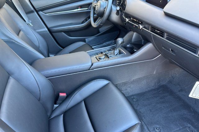 Certified 2026 MAZDA MAZDA3 s Sport FWD image 16