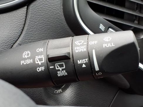 Used 2021 Jeep Cherokee Latitude Lux 80th Anniv w/ Quick Order Package 26U 80TH AWD/4WD image 30