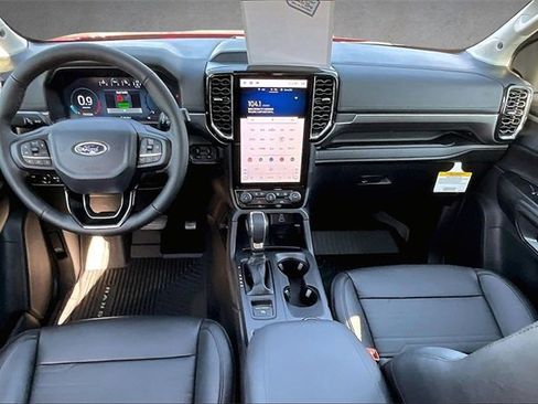 New 2025 Ford Ranger Lariat w/ FX4 Off-Road Package image 5