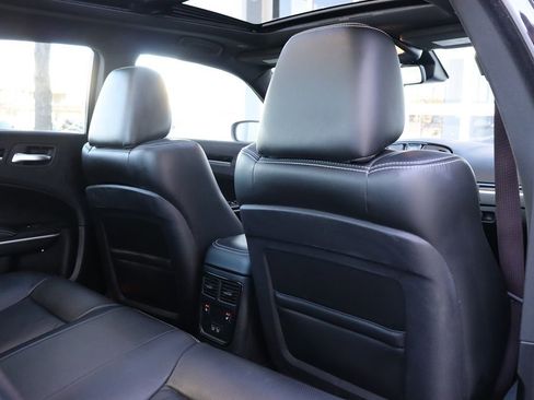 Used 2023 Chrysler 300 S w/ Comfort Group image 39