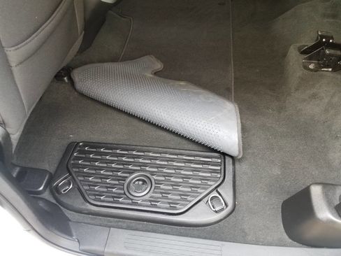 Certified 2022 RAM 1500 Big Horn image 15