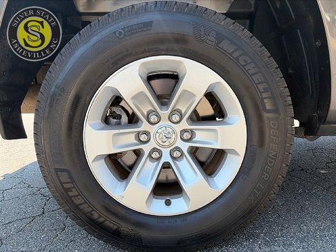 Used 2020 RAM 1500 Laramie RWD image 9
