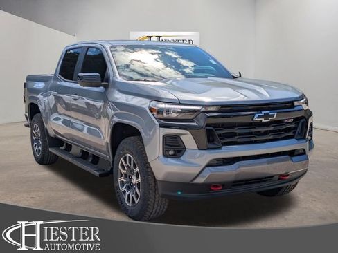 New 2026 Chevrolet Colorado Z71 w/ Technology Package AWD/4WD image 1