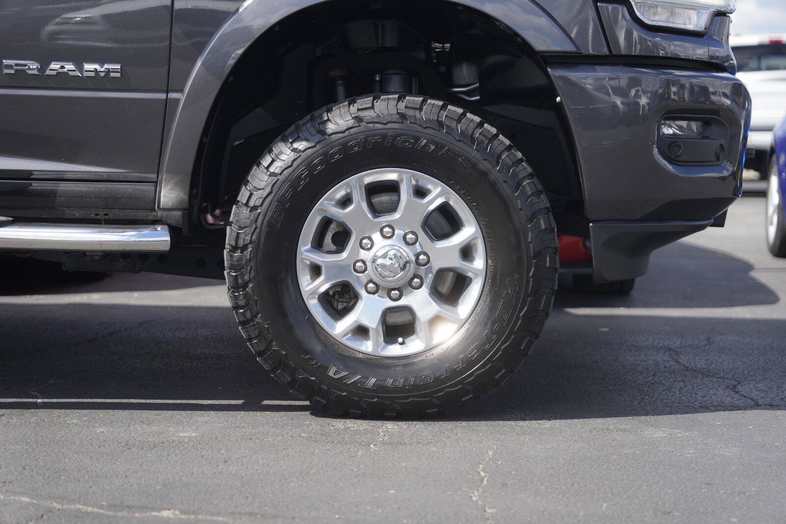 Used 2022 RAM 2500 Laramie AWD/4WD image 4