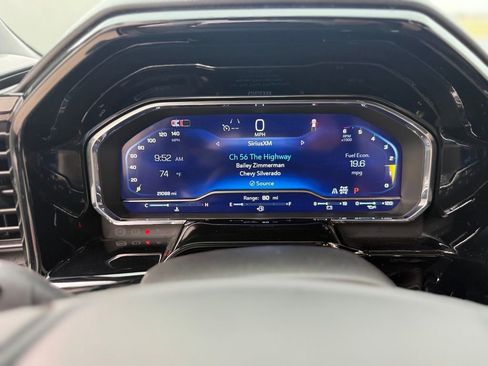 Used 2024 Chevrolet Silverado 1500 RST w/ Z71 Off-Road Package image 22