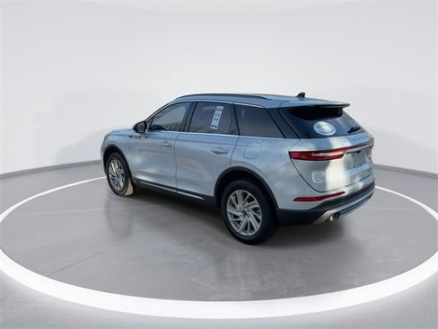 New 2026 Lincoln Corsair Premiere image 6