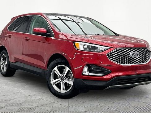 Certified 2024 Ford Edge SEL w/ Convenience Package AWD/4WD image 12
