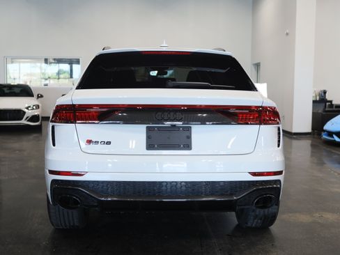 Used 2024 Audi RS Q8 AWD/4WD image 5