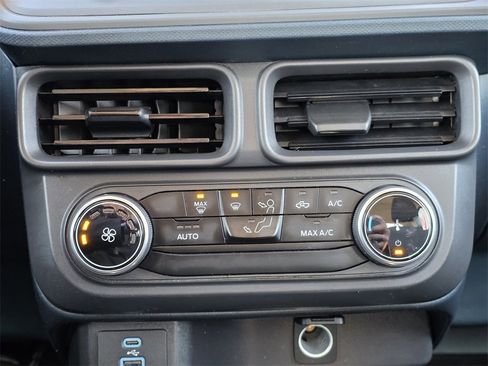 Used 2024 Ford Maverick XL image 14