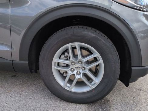 New 2025 Ford Explorer Active image 10