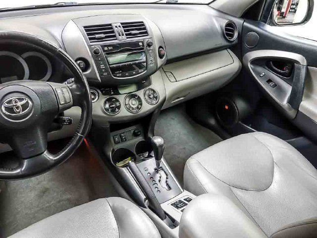 Used 2011 Toyota RAV4 Limited w/ Limited Extra Value Pkg AWD/4WD image 14