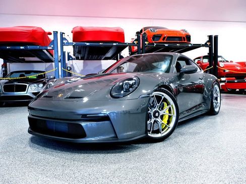 Used 2023 Porsche 911 GT3 RWD image 4