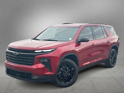 Used 2024 Chevrolet Traverse LT w/ Midnight/Sport Edition