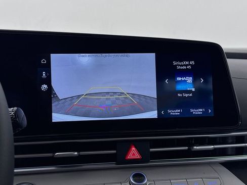 New 2026 Hyundai Elantra Limited FWD image 22