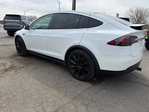 Used 2020 Tesla Model X Long Range AWD/4WD image 3