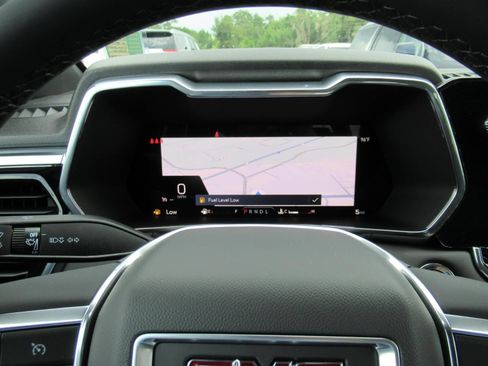 New 2026 GMC Canyon Elevation w/ Convenience Package RWD image 26
