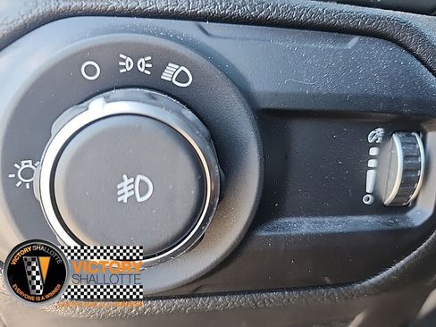 Used 2023 Jeep Wrangler Sport image 12