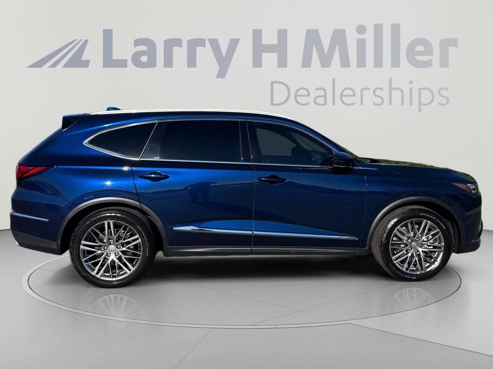 Used 2024 Acura MDX w/ Advance Package AWD/4WD image 6