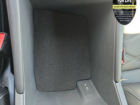 Used 2025 Volkswagen Atlas SE AWD/4WD image 30