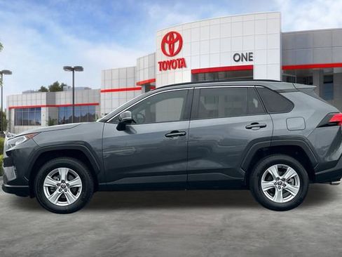 Certified 2021 Toyota RAV4 XLE w/ Convenience Package FWD image 9