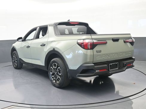 Used 2024 Hyundai Santa Cruz SEL FWD image 4